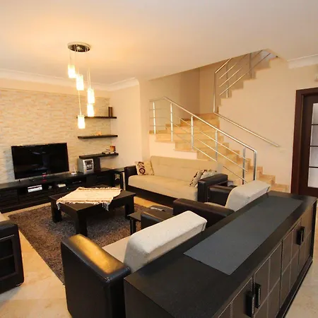 Paradise Town - Royal Villa *